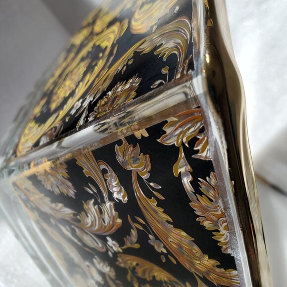 Stylish Squared Heavy Glass Bowl - Picture 6 of 8